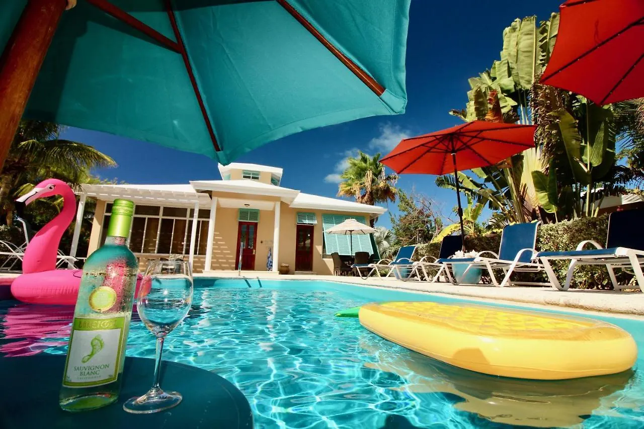 بروفيدنسياليس Barefoot Palms Villa